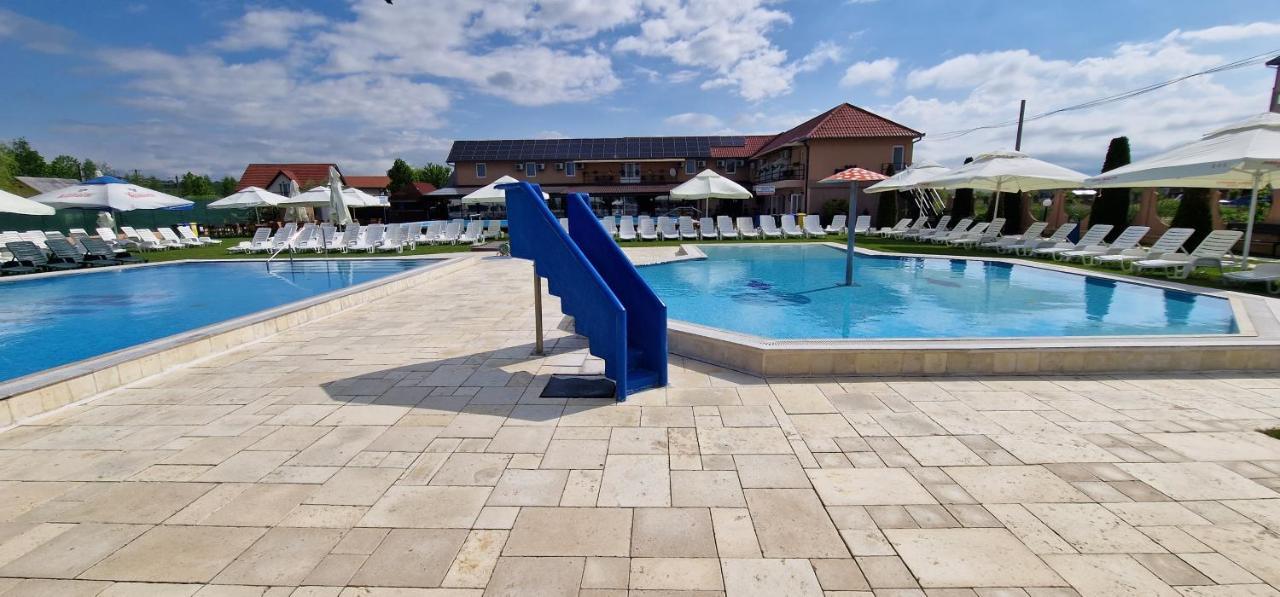 Motel Laguna Beius Exterior foto